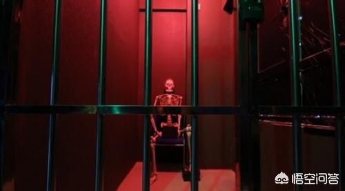 世界上最恐怖的游戏真人_十大真人恐怖游戏第1名的视频